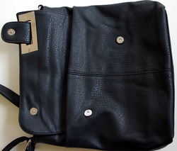 Trendy CROSSBODY černá kabelka taška přes rameno